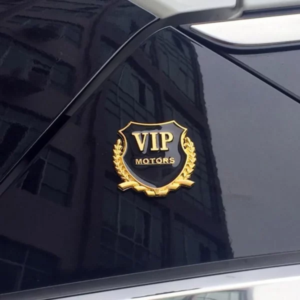 Decal dán xe ô tô logo Vip Motors